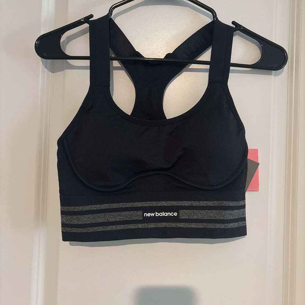 New Balance Women's Medium Impact Racerback Sports Bra